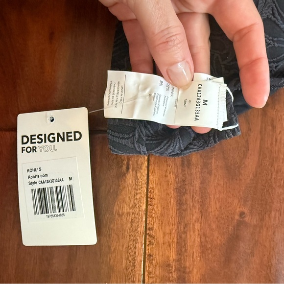 chic Black Floral Women's Swimwear Set - Picture 3 of 3